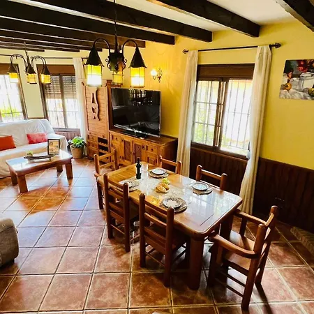 Capricho Villa *